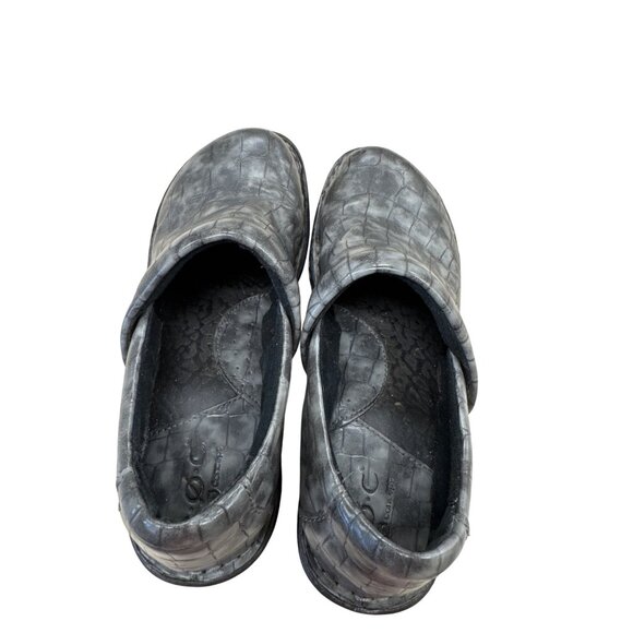 B.O.C Womens Gray Croc-Embossed Clogs Mules Size 7 SKU 7182 - Picture 8 of 9